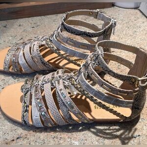 Twiggy of London Gladiator Flat Strappy Sandals NIB
